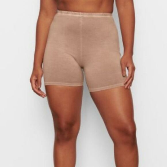 SKIMS Fits Everybody Tiger’s Eye Bike Shorts Sz 4X NWT - Picture 1 of 11